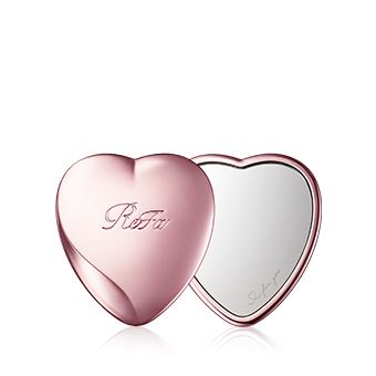 Photo：ReFa HEART MIRROR ROSE GOLD