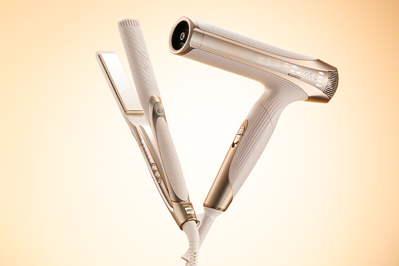 The long-awaited new colors of ReFa hair care series are now available.